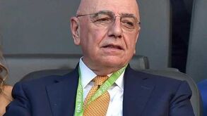 Milan já pensa no que poupará com Jackson Martínez