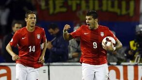 Mitrovic ansioso para assinar pelas águias