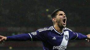 Anderlecht dificulta saída de Mitrovic