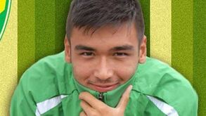 Pengfei Han e Luís Carlos renovam contrato