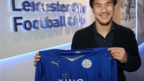Leicester anuncia Shinji Okazaki