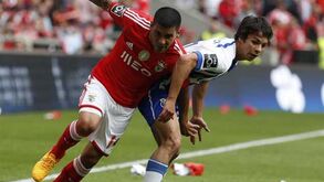 Maxi Pereira distanciado