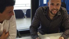 Luc Castaignos assina pelo Eintracht Frankfurt