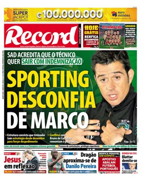 Descarregar capa em PDF de alta resolução