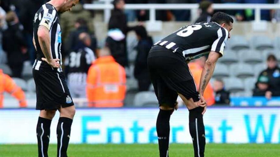 Jonas Gutiérrez foi dispensado através do telemóvel de... Ryan Taylor