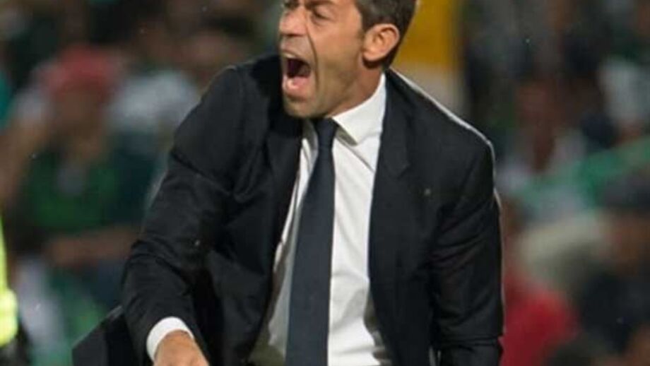 Pedro Caixinha: «Conseguimos tranquilizar a equipa e ordená-la no intervalo»