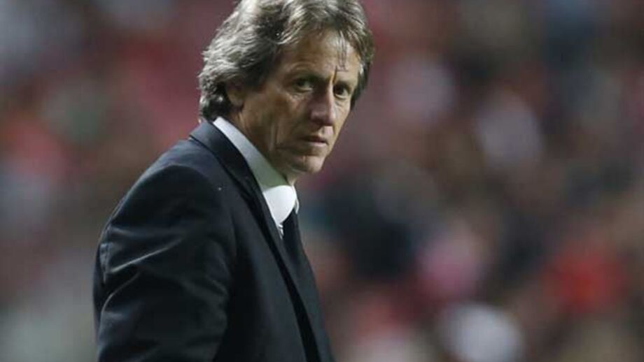 Equipa técnica de Jesus ainda não está fechada 