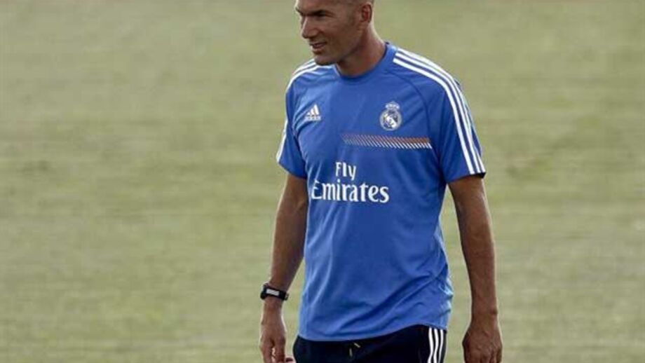 Zidane: «Benítez sabe que aqui só vale ganhar títulos»