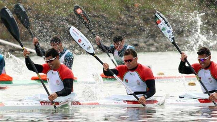 Canoagem: K4 1000m já está na final 