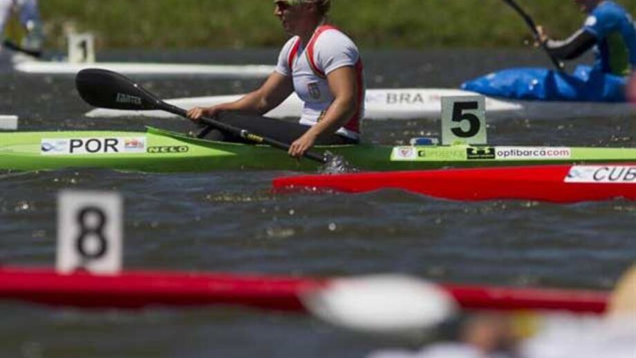 Canoagem: Teresa Portela nas meias-finais do K1 200m