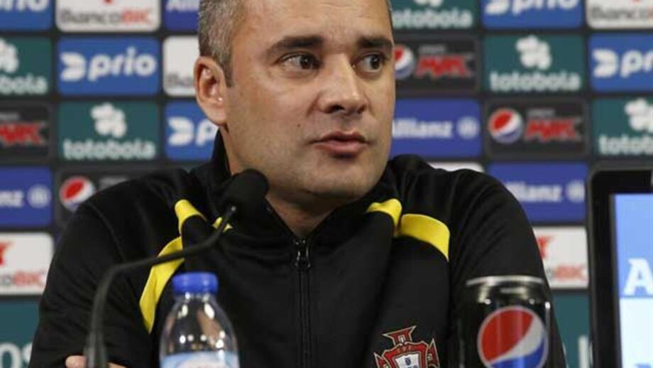 Marco Ferreira mantém insígnias da FIFA até dezembro