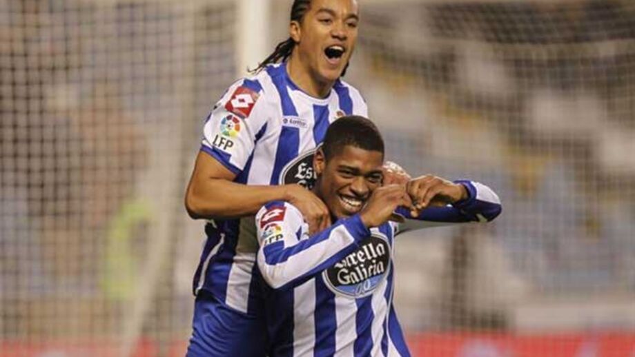 Ivan Cavaleiro na mesma rota de Hélder Costa
