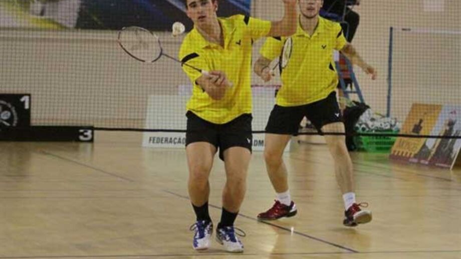 Badminton: Dupla portuguesa entra a perder