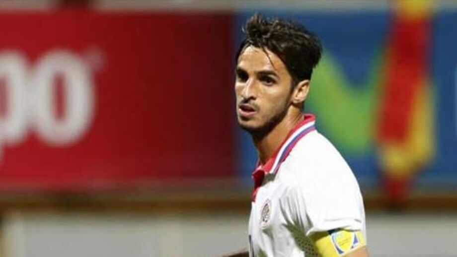 Extremos e matador são posições prioritárias