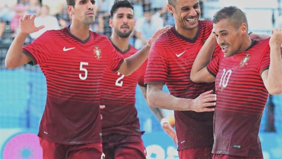 Futebol de praia: Portugal vence Azerbaijão e ganha Grupo A