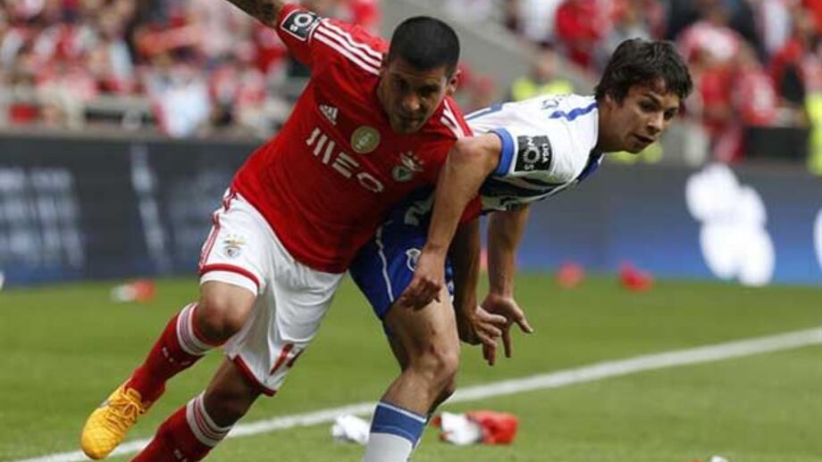 Maxi Pereira distanciado