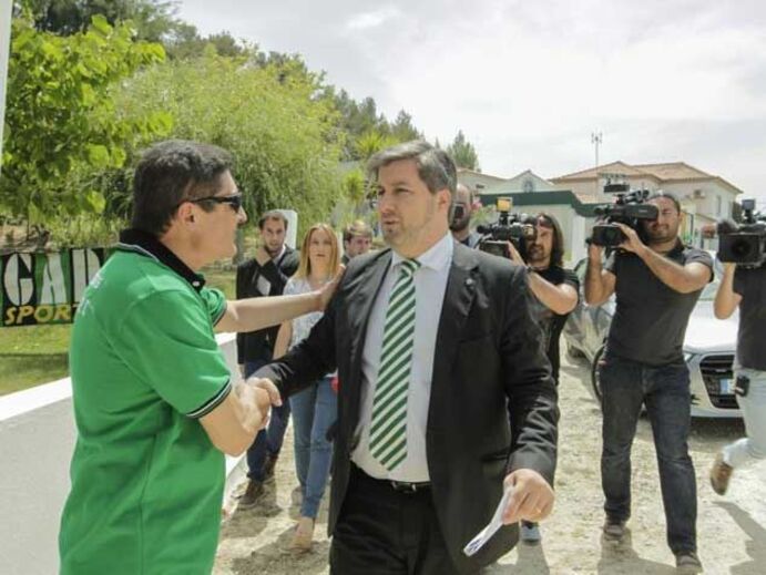Bruno de Carvalho visita núcleo de Alenquer
