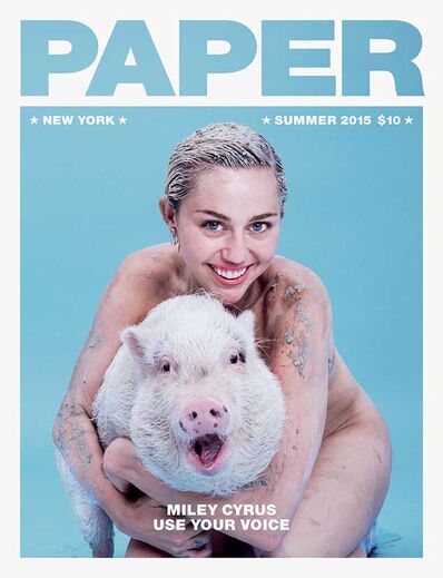 Miley Cyrus nua na capa da 'Paper'