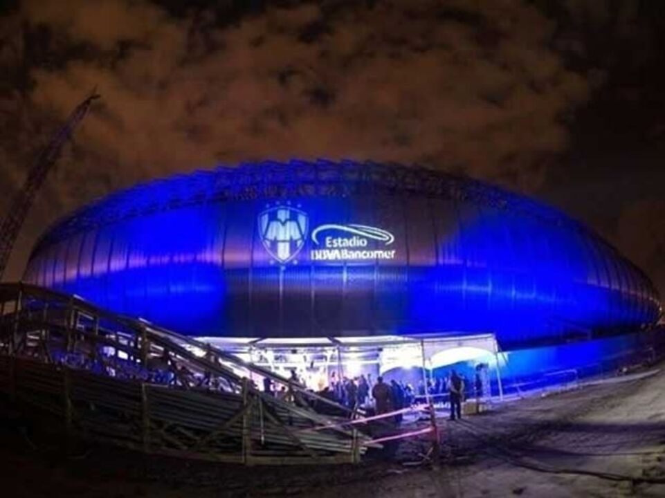 Mexicanos autorizam venda de álcool para jogo das águias