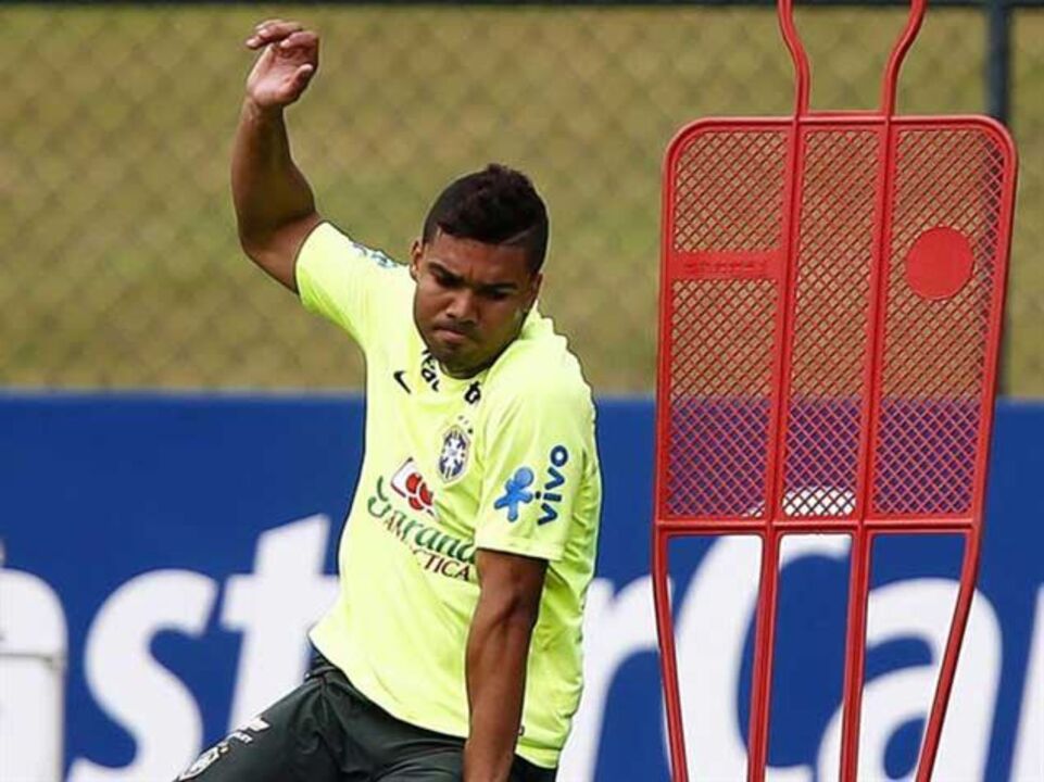 Casemiro interessa ao Valencia