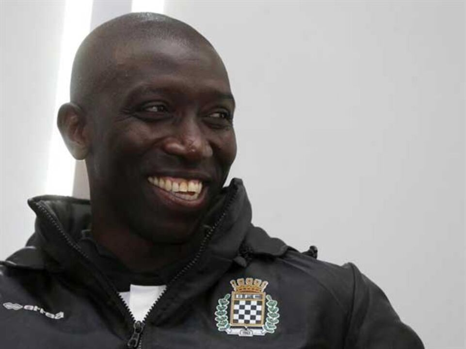 Fary a diretor desportivo e Jorge Couto como adjunto