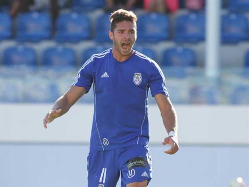 Ricardo Barros reforça o plantel