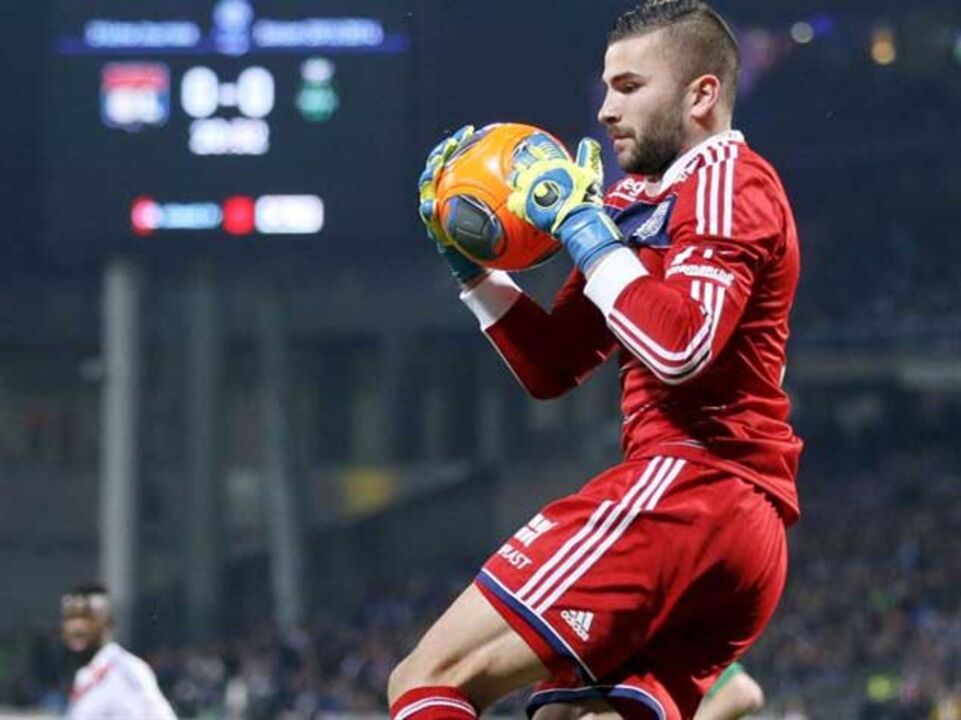 Pai de Anthony Lopes deixa porta aberta