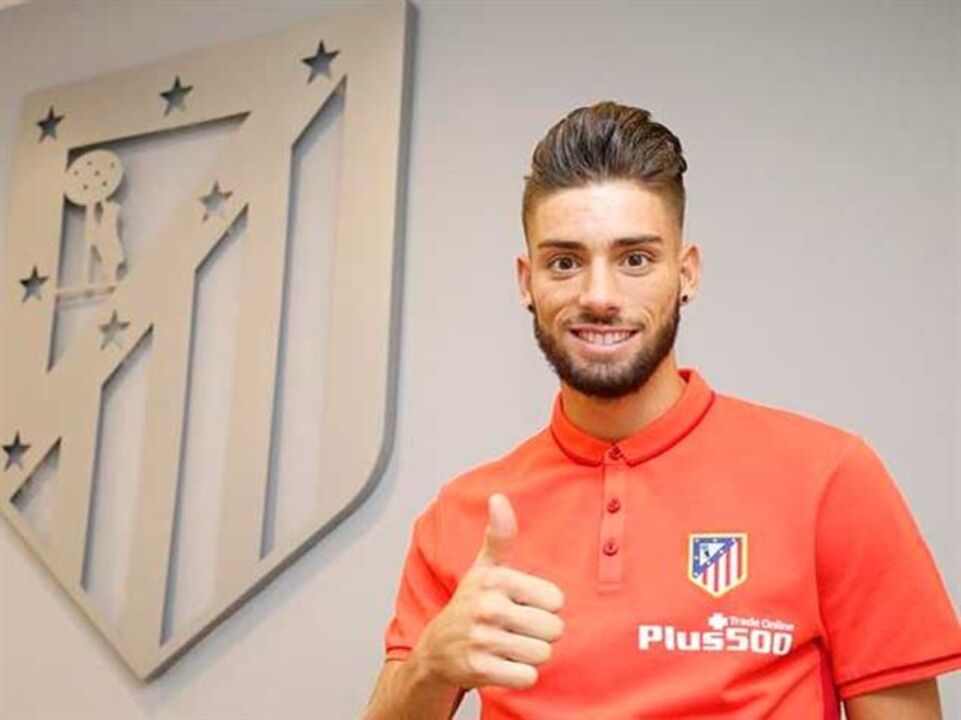 At. Madrid oficializa Ferreira Carrasco