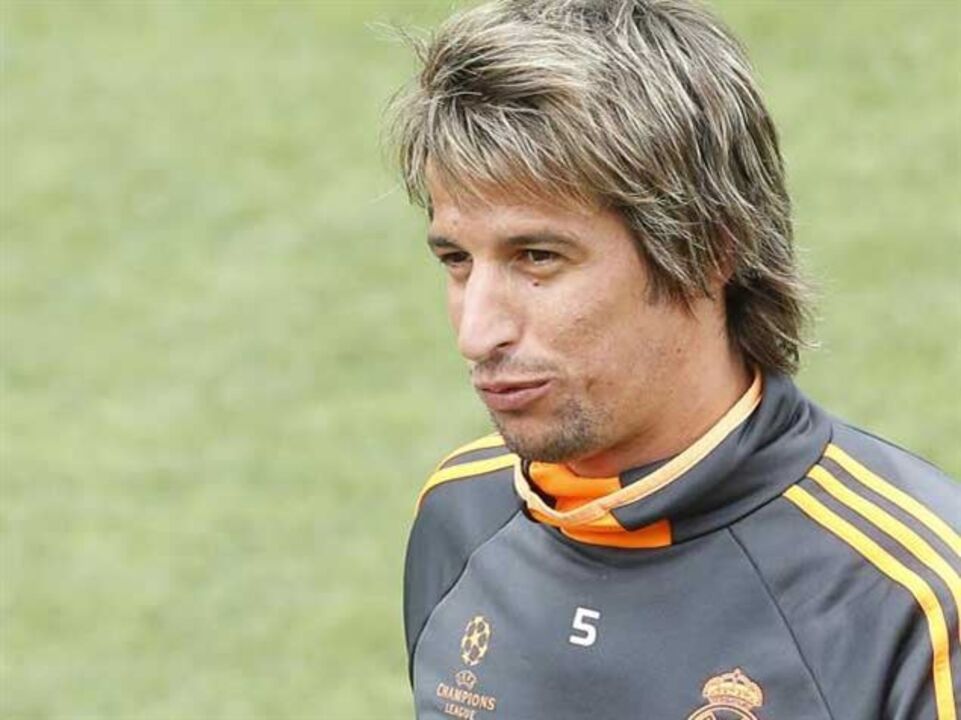 Exame confirma lesão de Coentrão