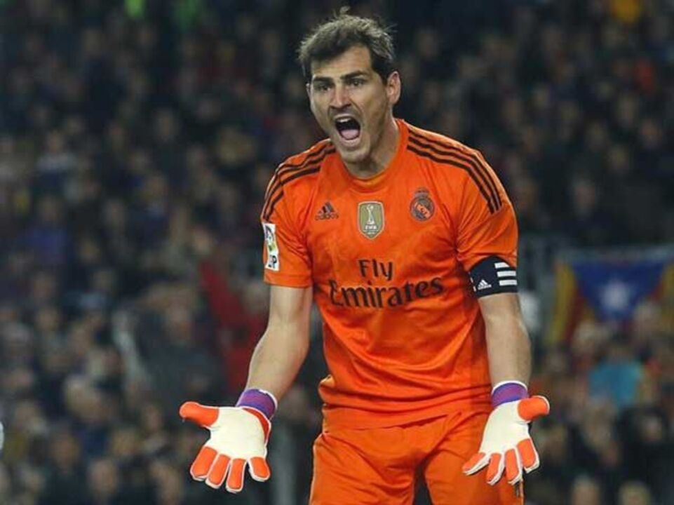 Real Madrid só confirma Casillas com tudo assinado
