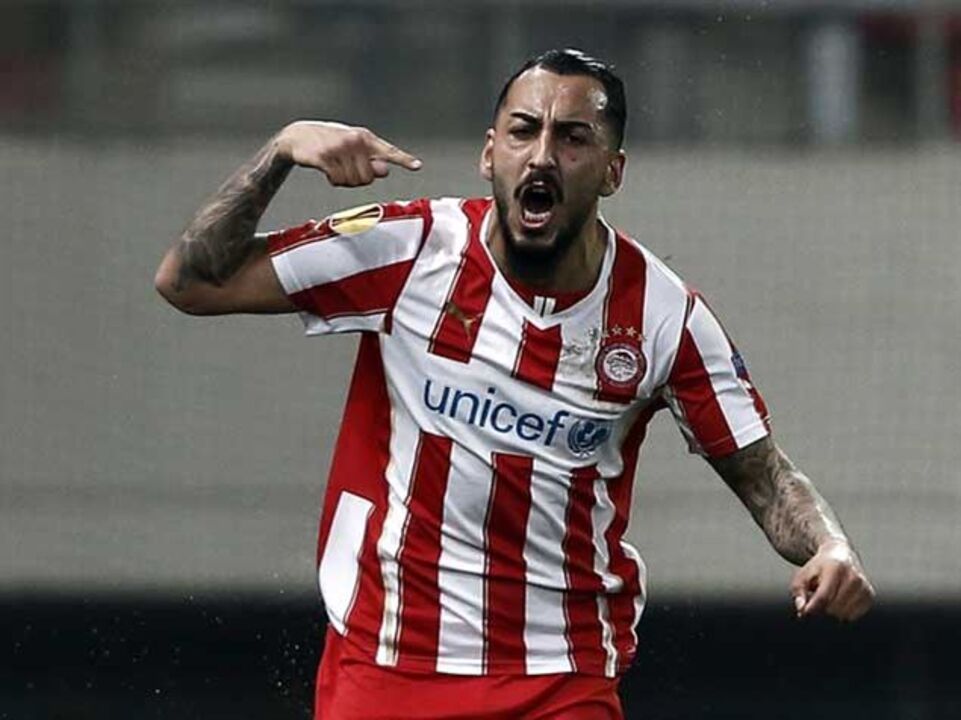 Mitroglou faz ultimato