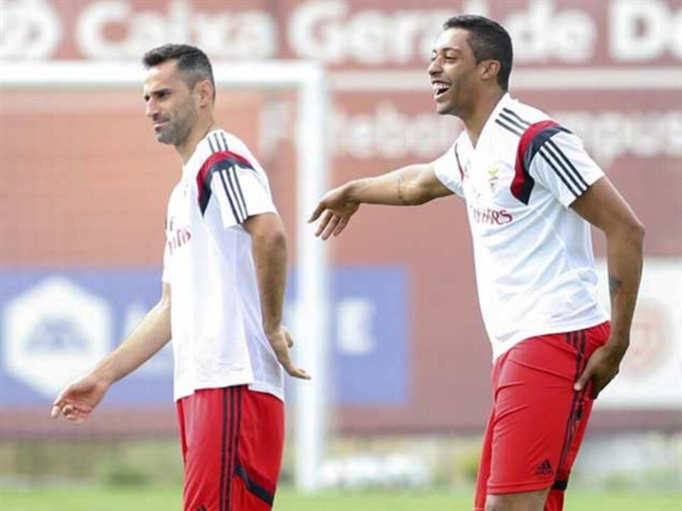 Flamengo pagará salário de César