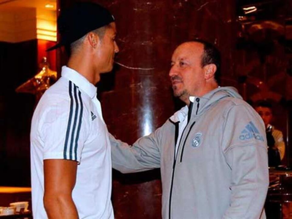 Benítez: «Tentei levar o Ronaldo para o Valencia»