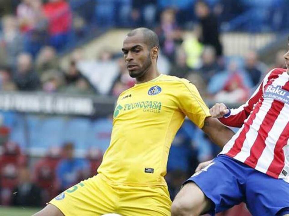 Naldo: «Vou crescer muito com Jorge Jesus»