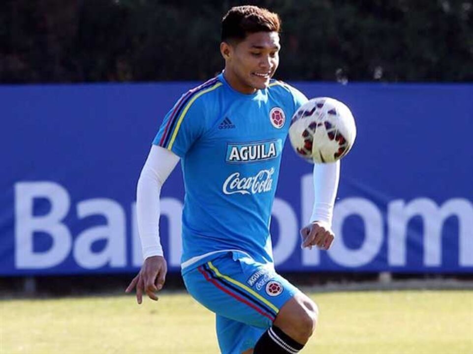 Nome do filho de Teo Gutiérrez é homenagem a Cristiano Ronaldo