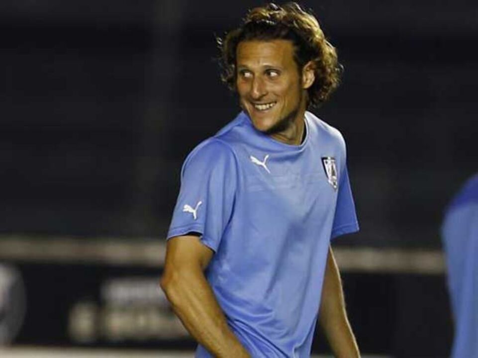 Forlán: «FC Porto foi um passo atrás para Casillas»