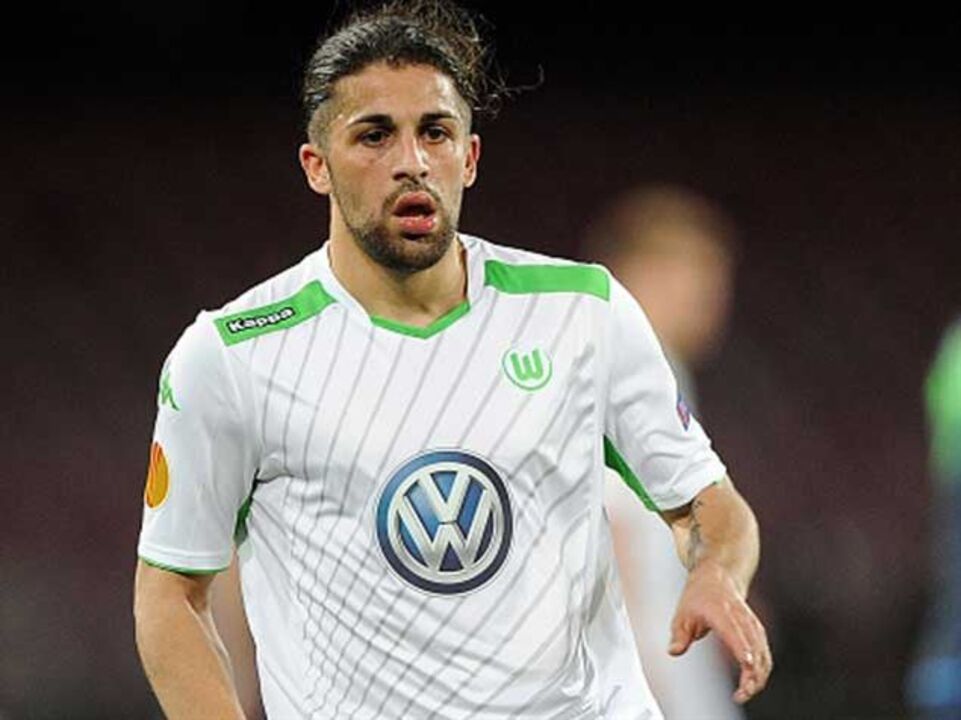 Merengues querem Ricardo Rodríguez no lugar de Coentrão