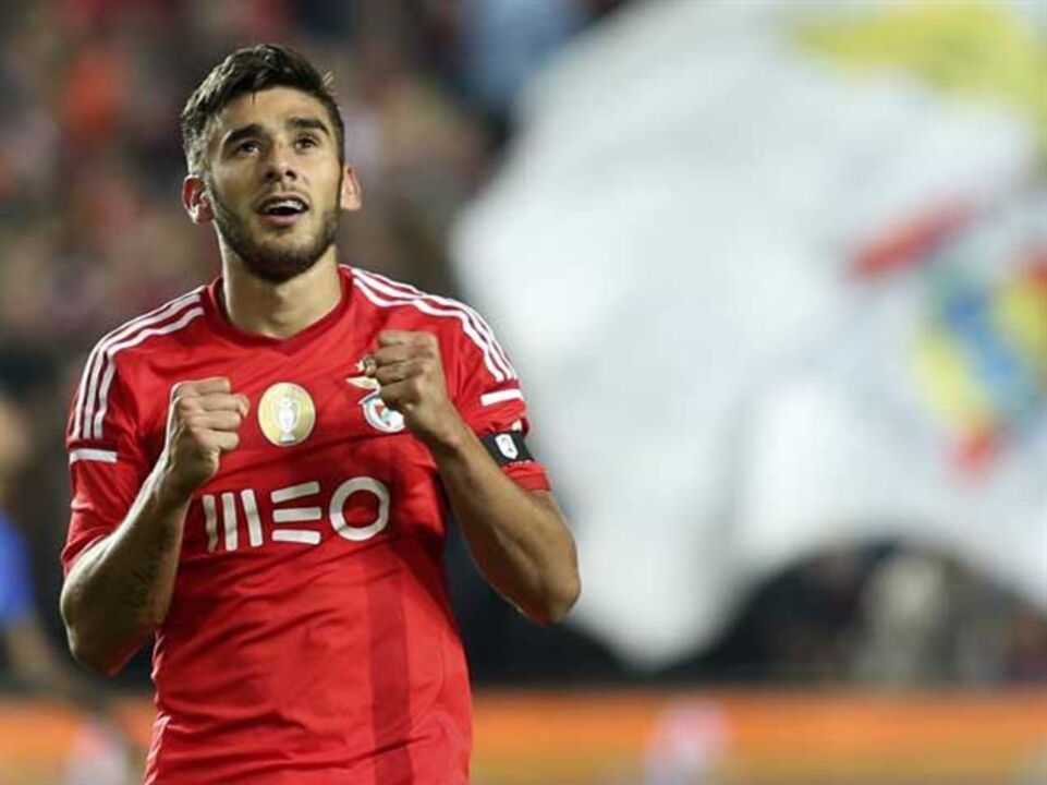 Operação de Salvio adiada