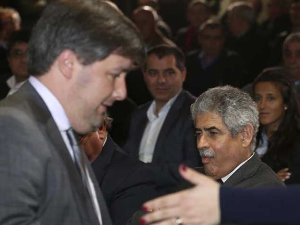 Bruno de Carvalho acusa Vieira de incoerência