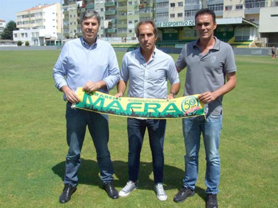 Mafrenses cancelam jogo com o Estoril