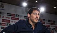 Casillas deixa clube do coração em lágrimas