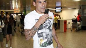 Maxi Pereira já não está vinculado às águias