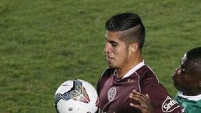 Proposta leonina por Oscar Benítez