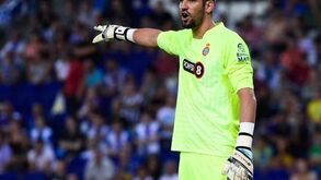 Espanyol rejeitou oferta por Casilla