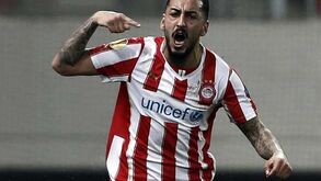 Mitroglou faz ultimato