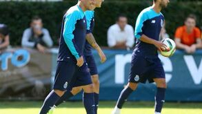 Maxi Pereira já treina à dragão