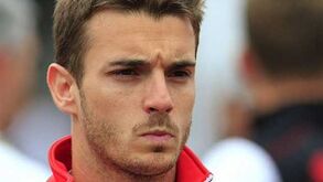 Pilotos lamentam morte de Jules Bianchi