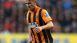 Norwich contrata Robbie Brady 