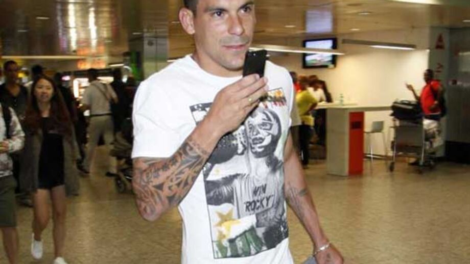 Maxi Pereira já não está vinculado às águias