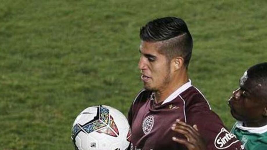 Proposta leonina por Oscar Benítez